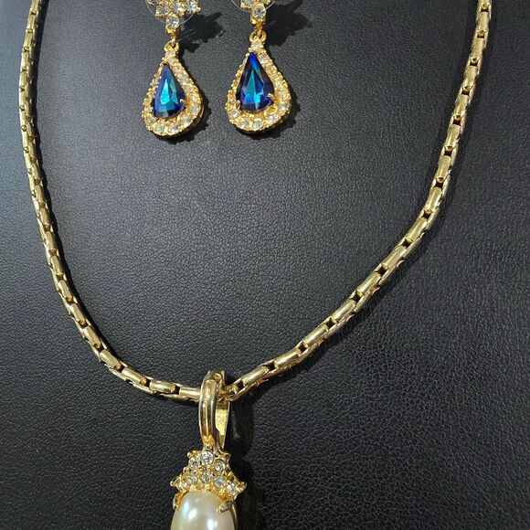 Monet-jewelry Women's multi Jewellery - Picture 1 of 3